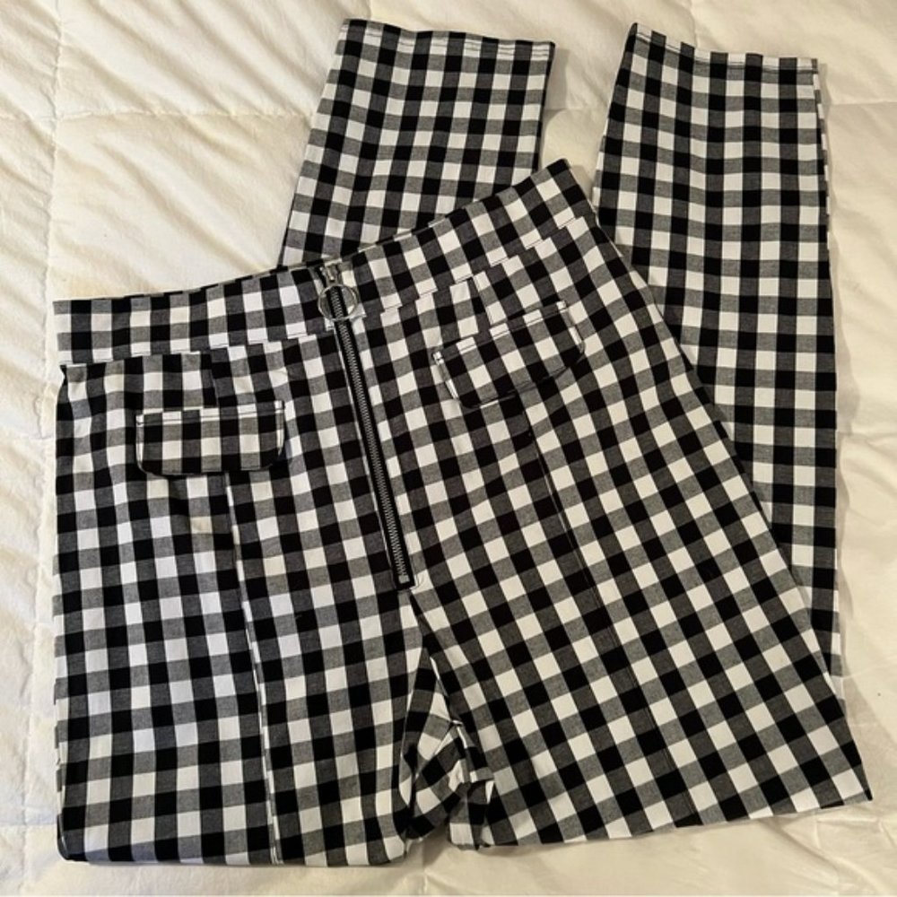 NWOT Urban Outfitters buffalo plaid skinny pants size large